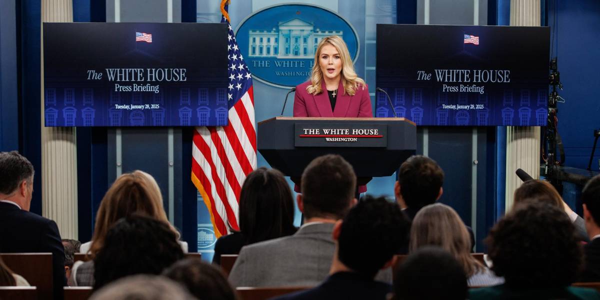 La Casa Blanca anuncia que influencers y podcasters tendrán un sitio en la sala de prensa