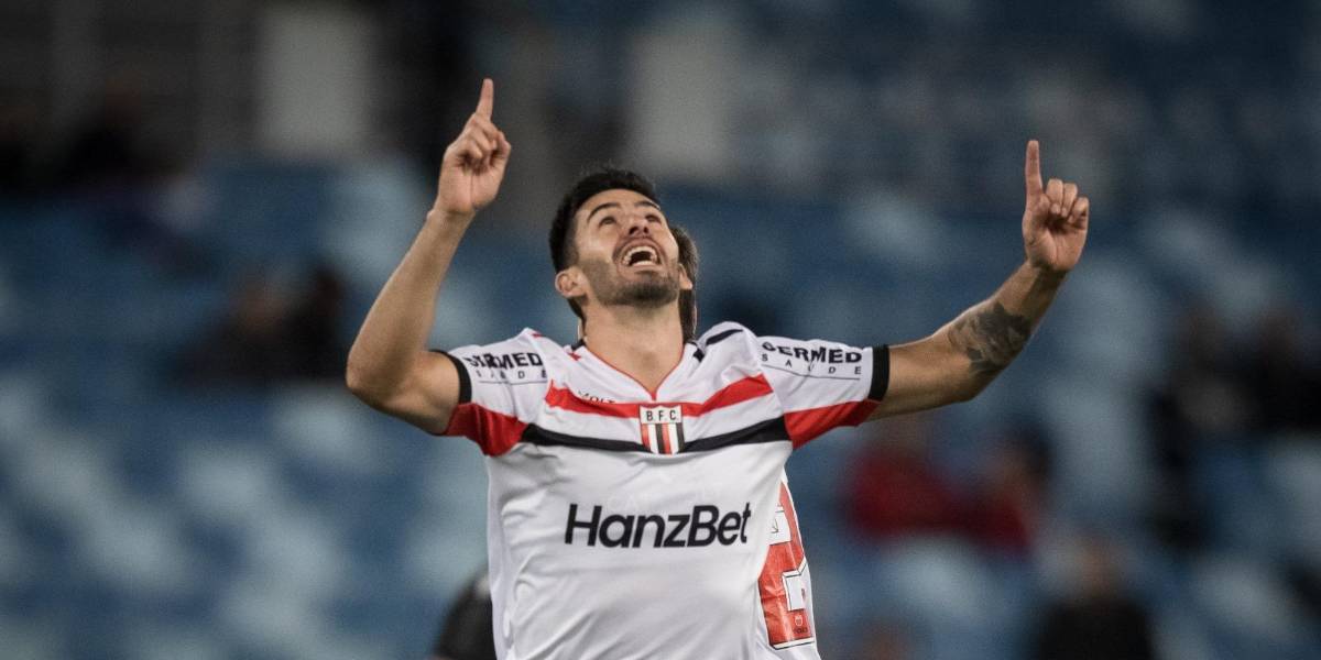 Ronie Carrillo marcó el gol del triunfo de Botafogo-SP contra Cuiabá por la Serie B de Brasil