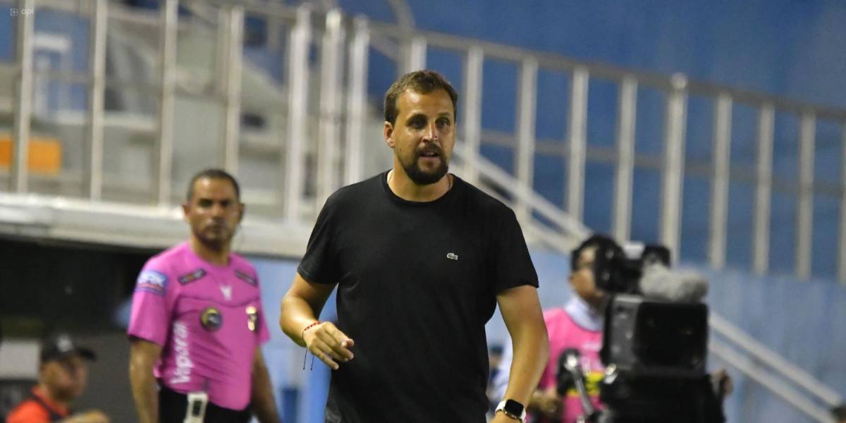 Delfín SC despedirá a su entrenador si no gana a Barcelona SC en la LigaPro Ecuabet