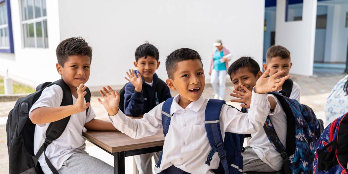 ¿Cuándo es el regreso a clases de los estudiantes de la Sierra y Amazonía en el 2024?