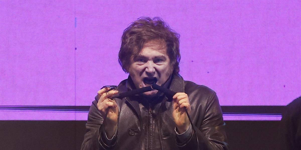 Argentina: Milei promete no moverse ni un milímetro de su plan económico tras derrota electoral