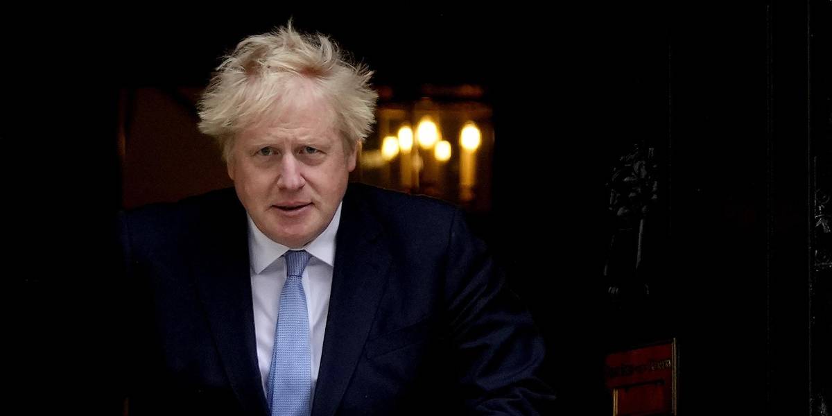 Boris Johnson enfrenta este lunes una moción de censura de su propio partido