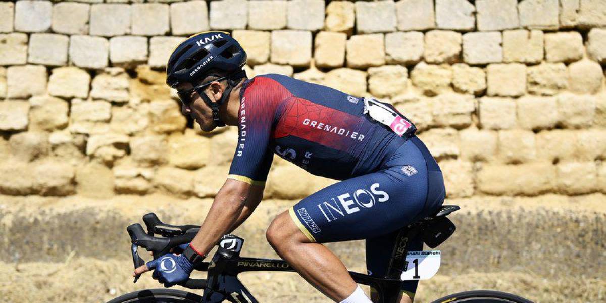 Carapaz llegó 20 en la Vuelta a España, Sam Bennet gana la segunda etapa