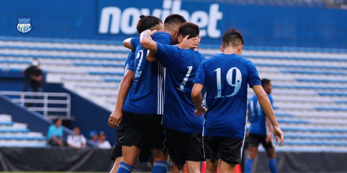 Emelec disputó dos partidos contra Delfín: uno empató y el otro ganó