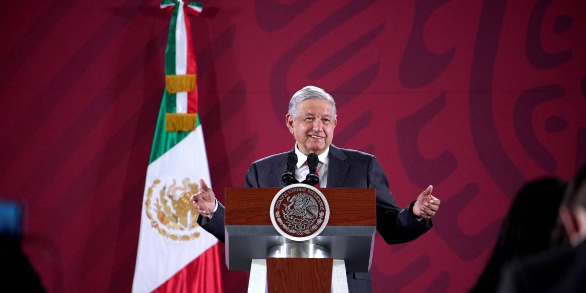 Andrés Manuel López Obrador calificó de facho al gobierno de Noboa por contingente de seguridad afuera de embajada de México