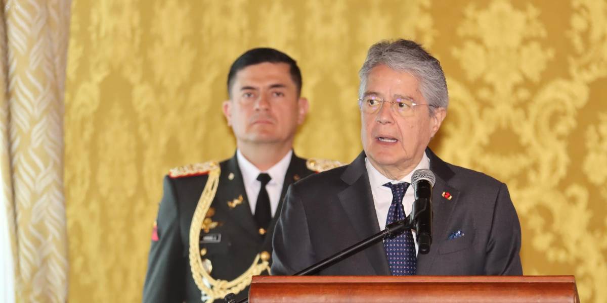 Guillermo Lasso asegura que ya no será candidato presidencial