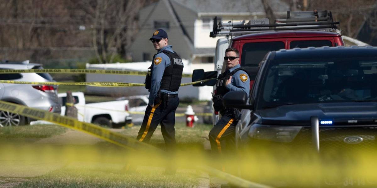 Policía de EE.UU. tiene sitiado en Nueva Jersey a sospechoso de tres asesinatos