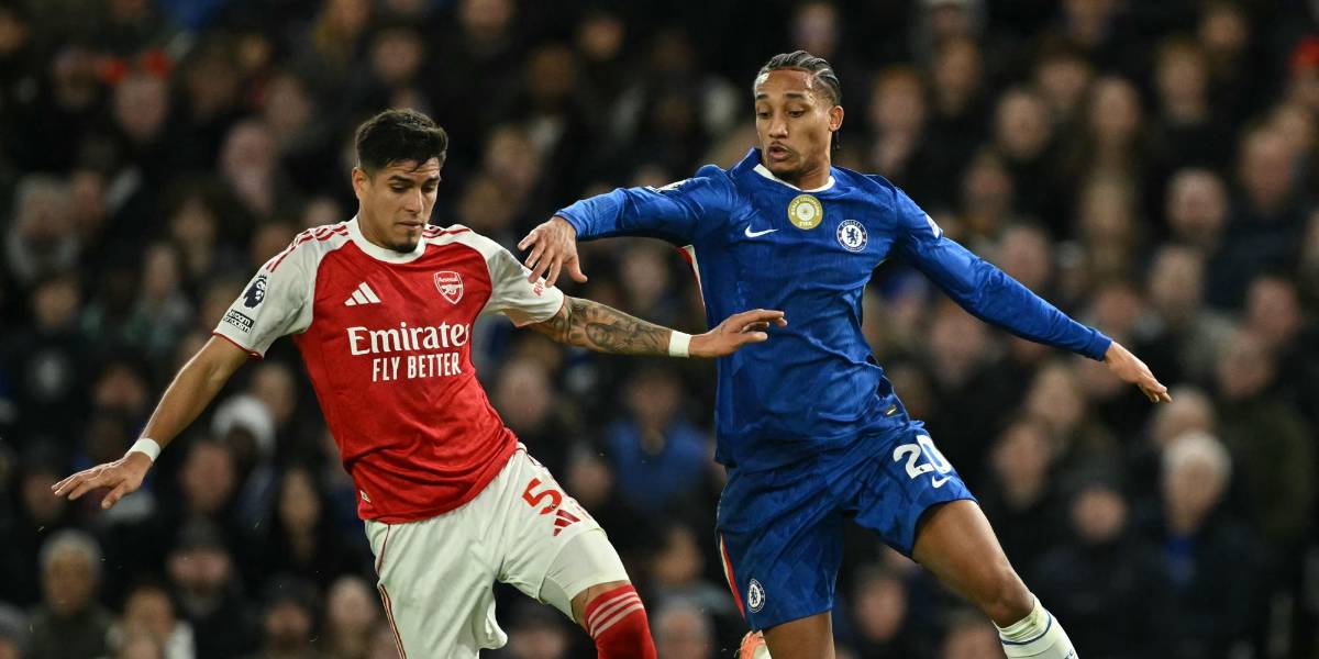 Caicedo vs. Hincapié: el duelo tricolor que se quedó a medias