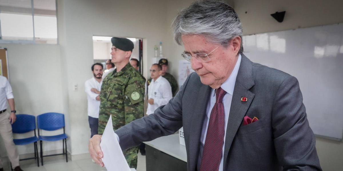 Elecciones Ecuador 2023: el presidente Guillermo Lasso sufragó en Guayaquil