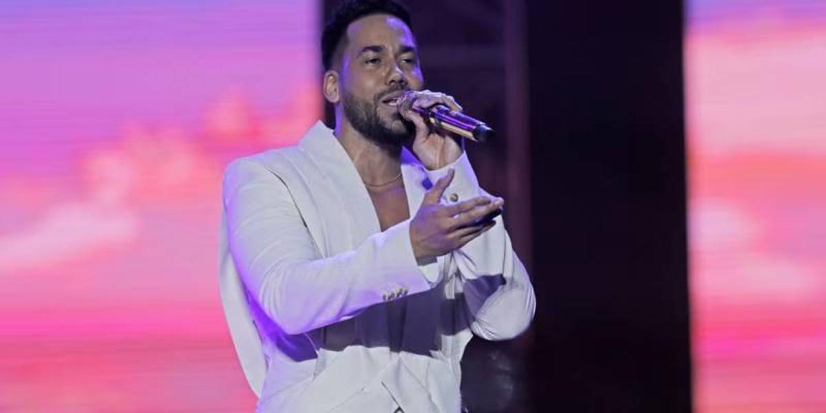 Romeo Santos dominó a Guayaquil en una noche de Bachata y lluvia