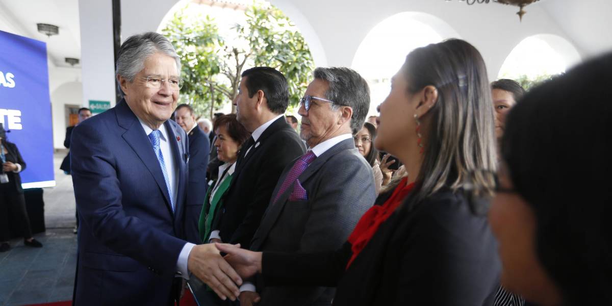 Guillermo Lasso salió del Palacio de Carondelet