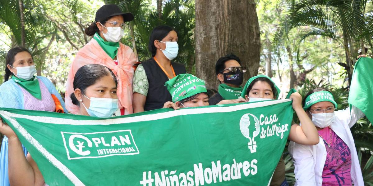 El caso de una niña violada y embarazada genera protestas y debate en Bolivia