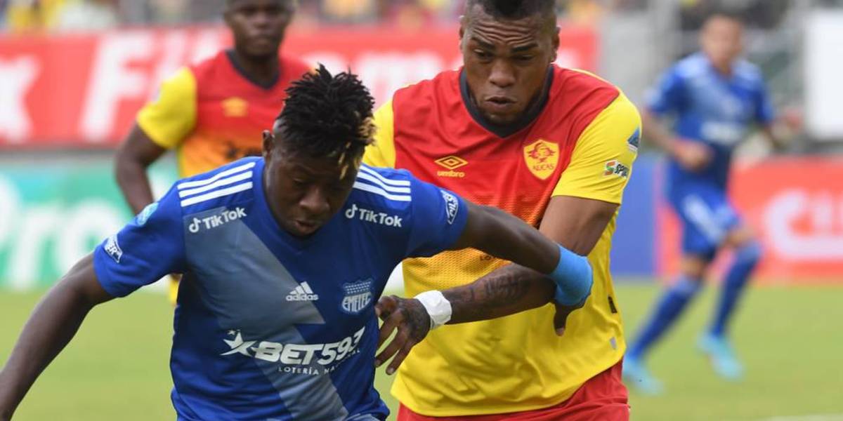 Aucas y Emelec empatan en el partido de la fecha