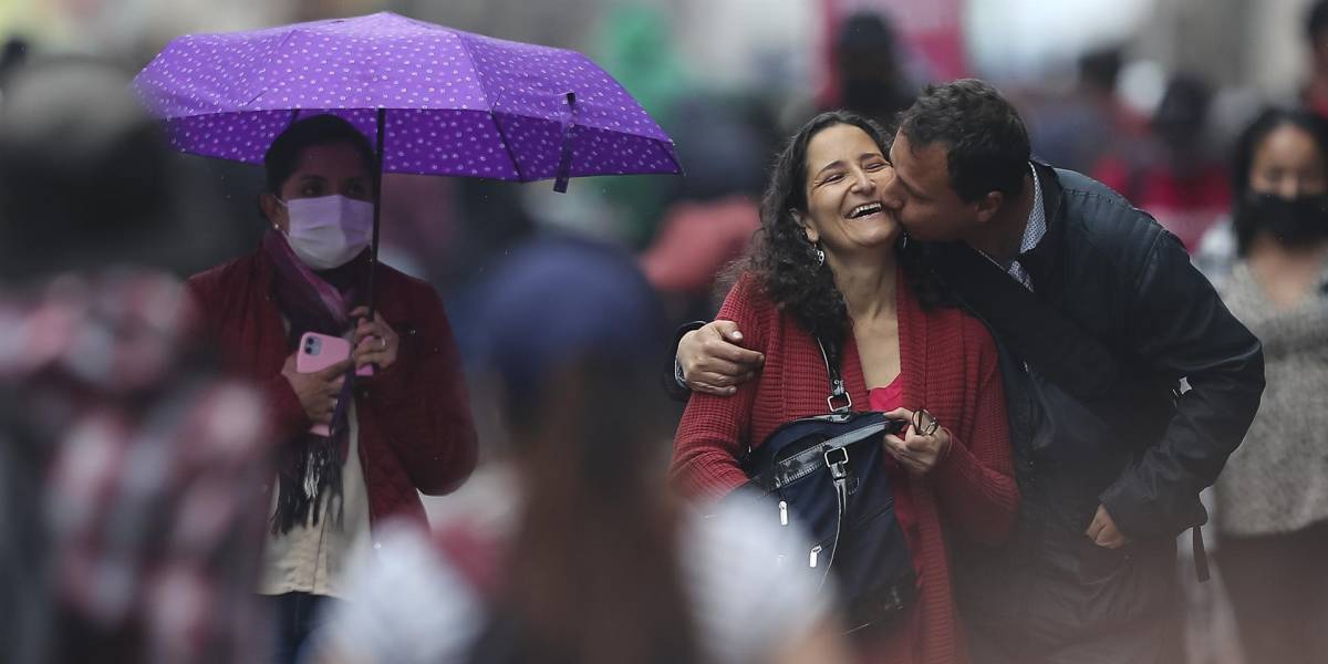 Ecuador vivió con prudencia su primer fin de semana sin uso obligatorio de mascarilla