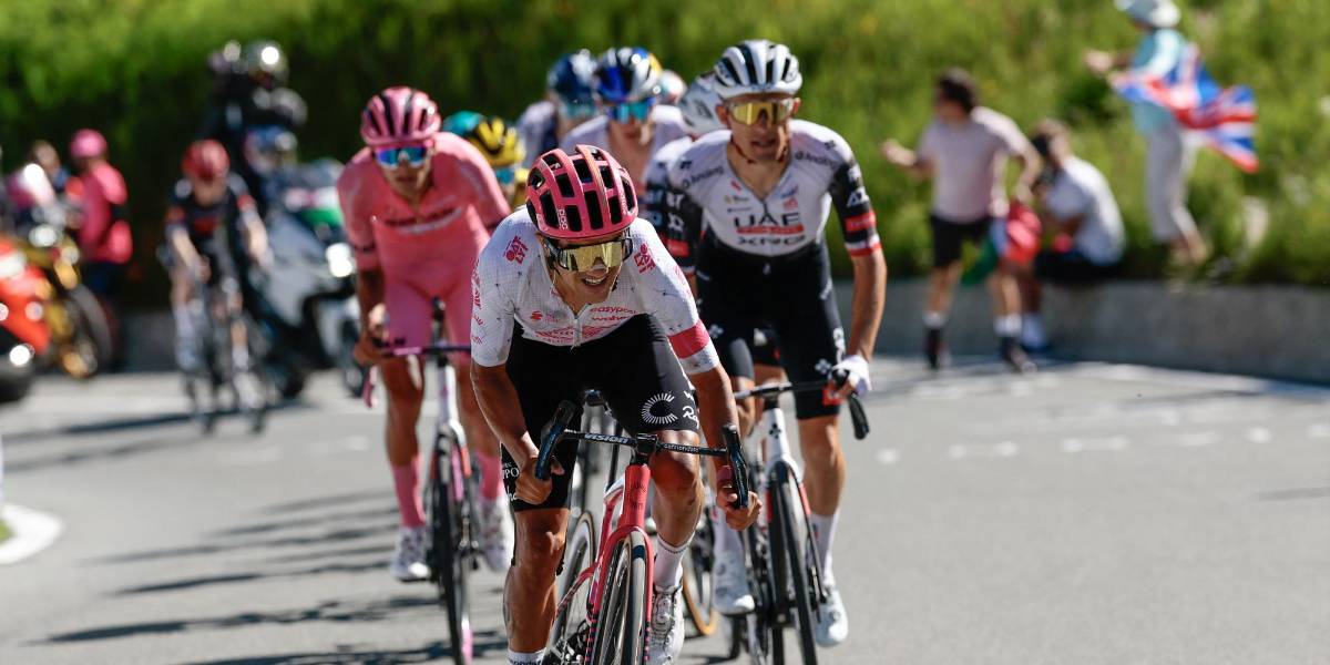 ¡Simon Yates, nuevo líder del Giro de Italia! Richard Carapaz es tercero en la general