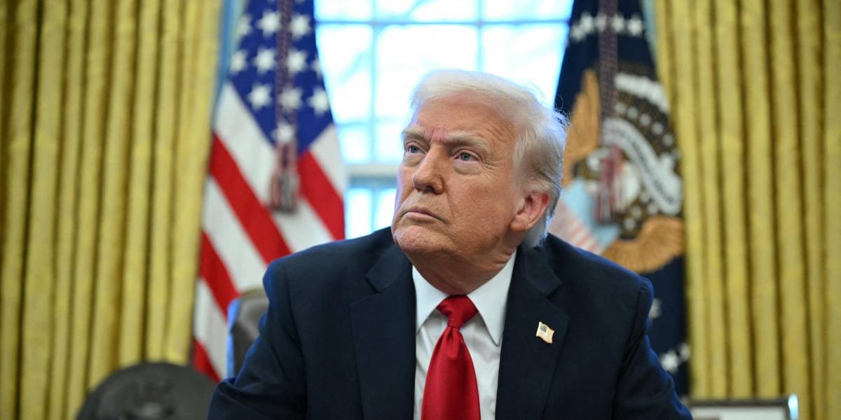 Trump anuncia aranceles de un 25 % para los automóviles no fabricados en EE. UU. en una medida que puede tener un alto impacto en México