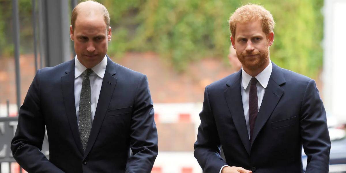 El príncipe Harry acusa a su hermano y cuñada de obligarlo a vestirse como 'nazi'