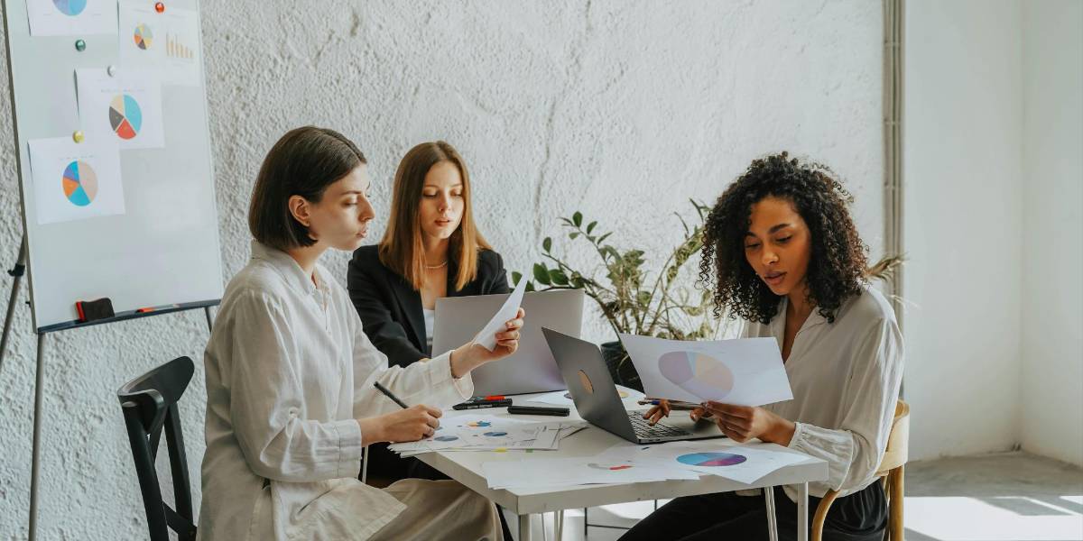 El 22 % de las mujeres en Ecuador tiene título universitario