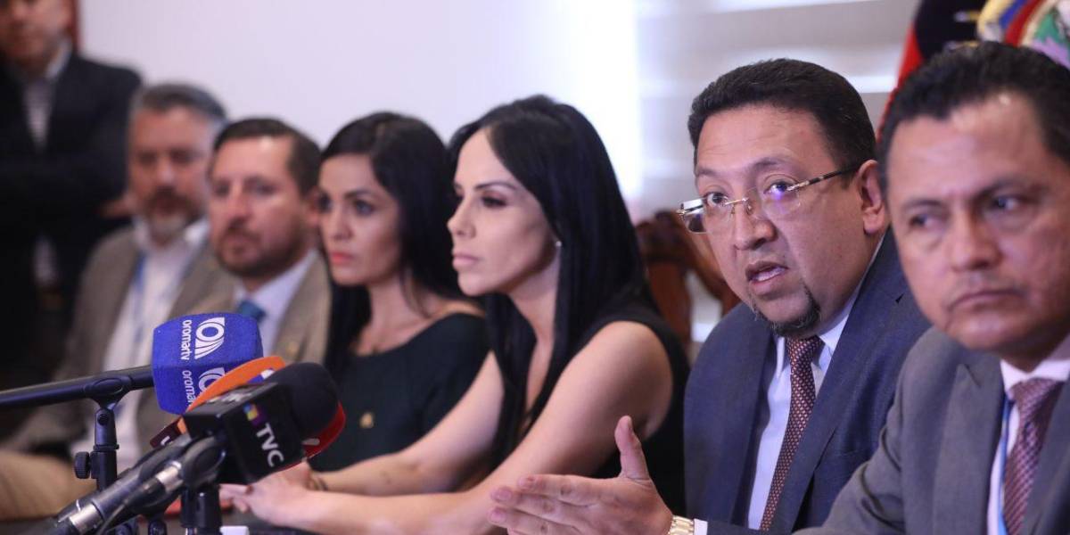 Asamblea: Saquicela rechaza el intento de injerencia de la Función Judicial en el Legislativo