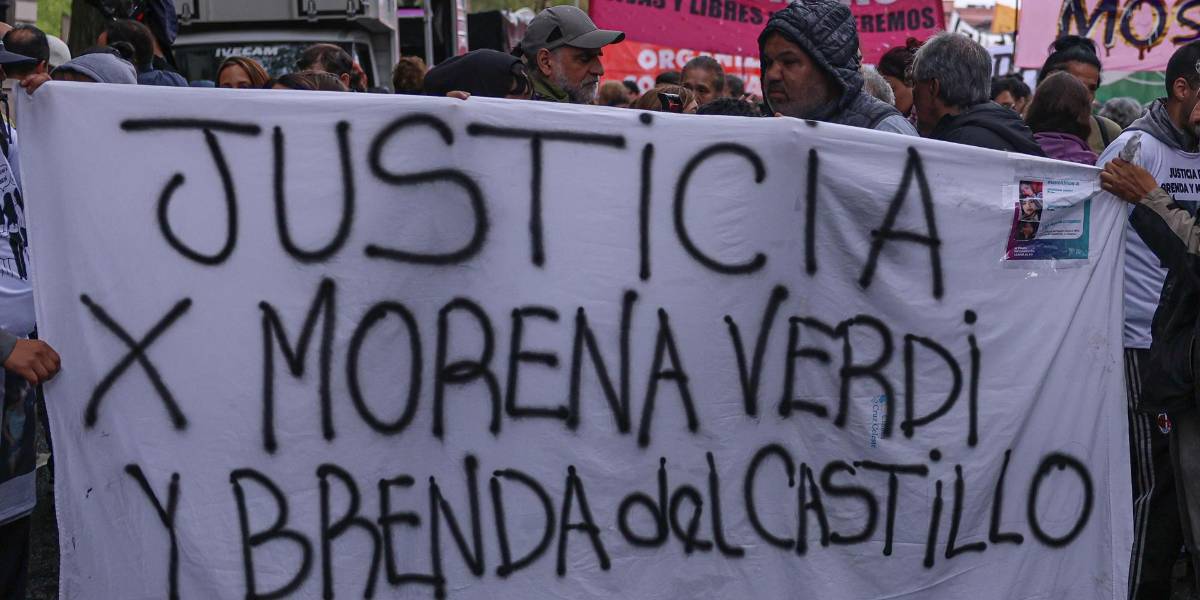 Los familiares de las víctimas del triple femicidio en Argentina dicen sentir alivio tras la detención de sospechosos