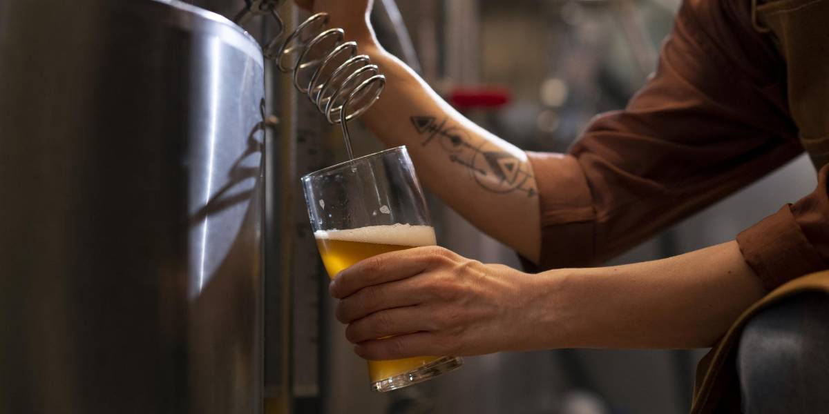 Elecciones Ecuador 2025: ¿Cuál es la sanción por violar la ley seca y desde cuándo rige?