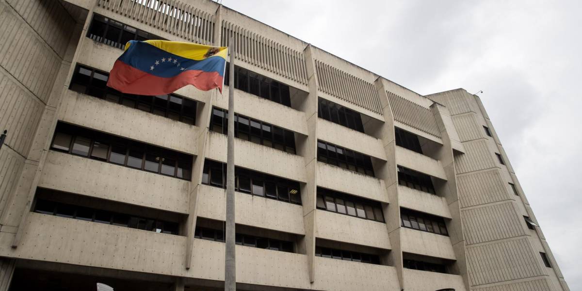El Tribunal Supremo venezolano suspende el proceso de las primarias opositoras