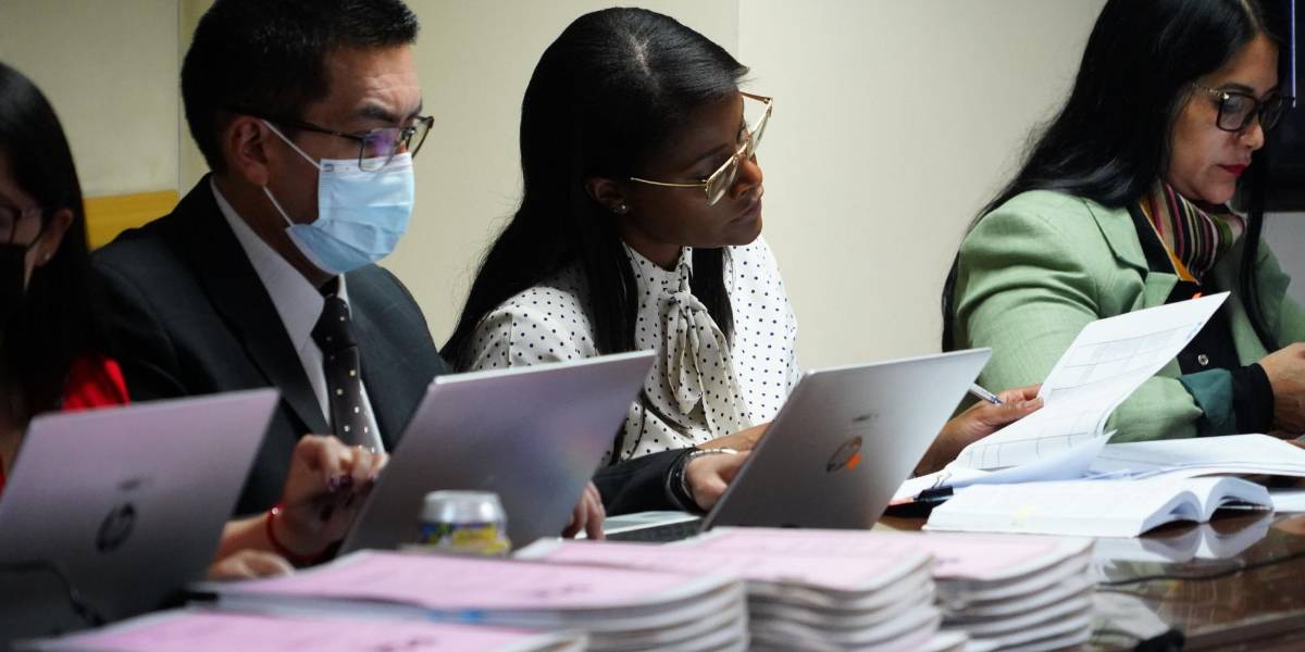 Los chats del caso Encuentro muestran los primeros nexos con Metástasis y Purga