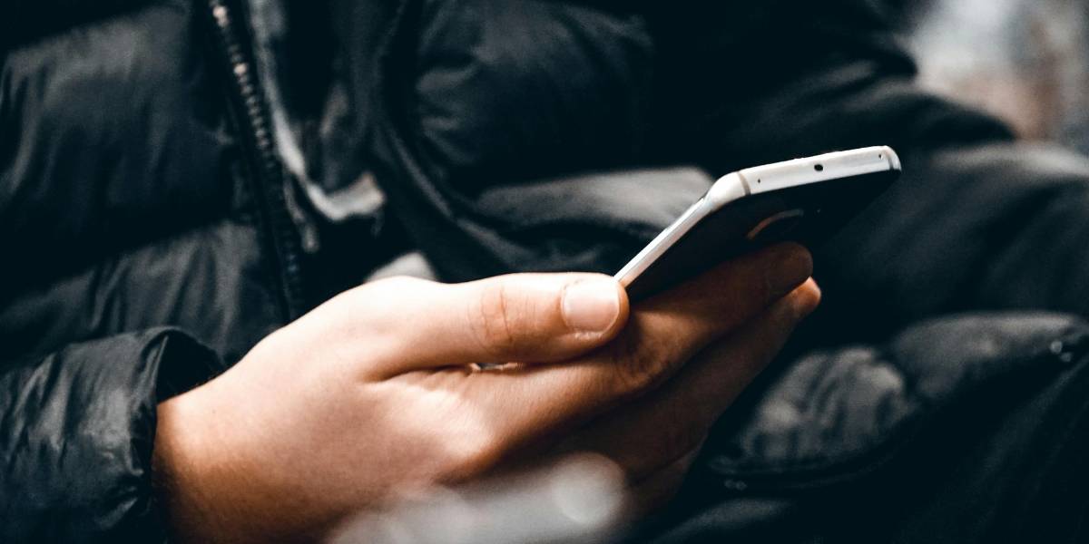 China retira dos aplicaciones de citas gays