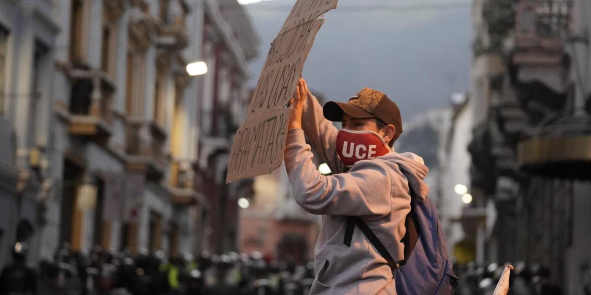 Sector exportador de Ecuador calcula pérdidas de USD 100 millones en ventas no petroleras a causa de las protestas
