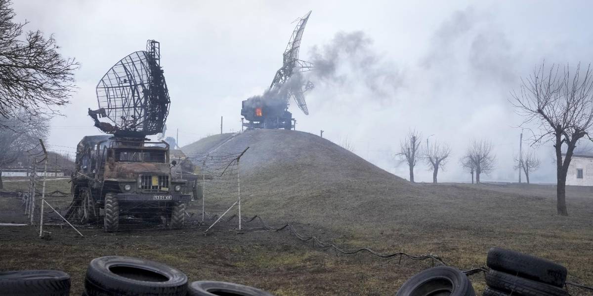 Alrededor de 1.500 ecuatorianos están en riesgo en Ucrania; no hay condiciones para activar corredor humanitario