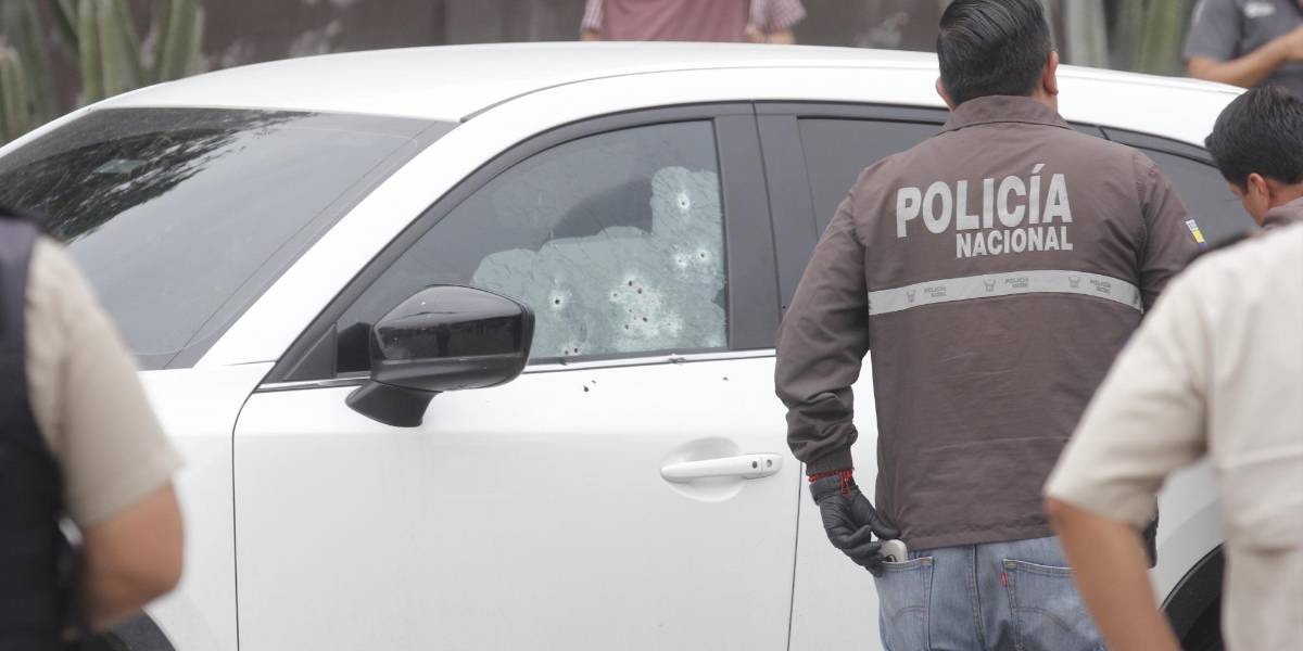 Una familiar del fiscal César Suárez revela que lo engañaron con una llamada para que salga de su casa y asesinarlo