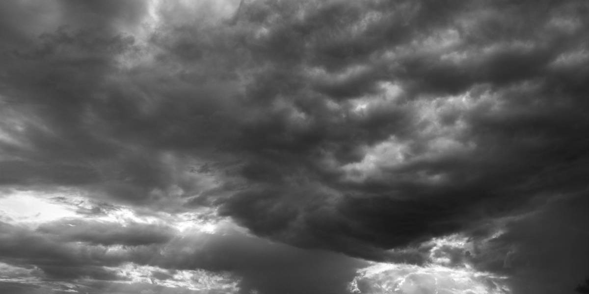 Clima: Cielos nublados y lloviznas en la noche en todo el país