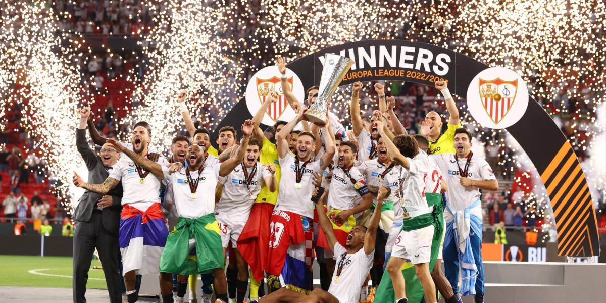 Europa League: Sevilla derrota a la Roma en penales y se corona campeón por séptima vez