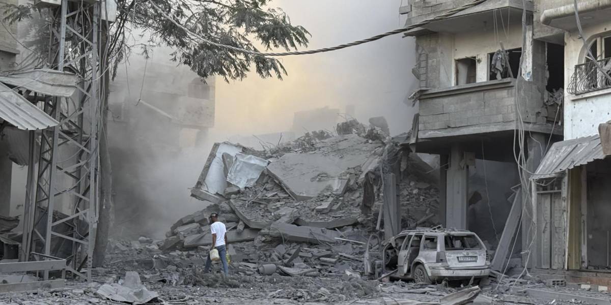 Al menos 31 muertos en Gaza, entre ellos 9 niños y 6 mujeres, por los bombardeos israelíes