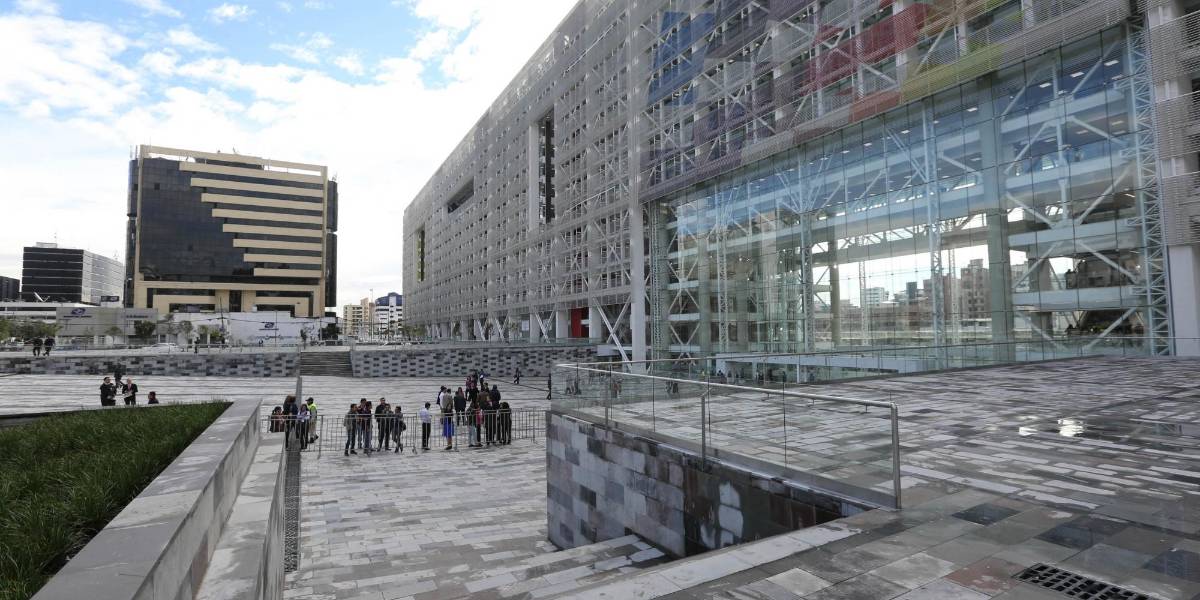 La supresión de puestos en la función pública se aplicará por alguna de estas cuatro razones