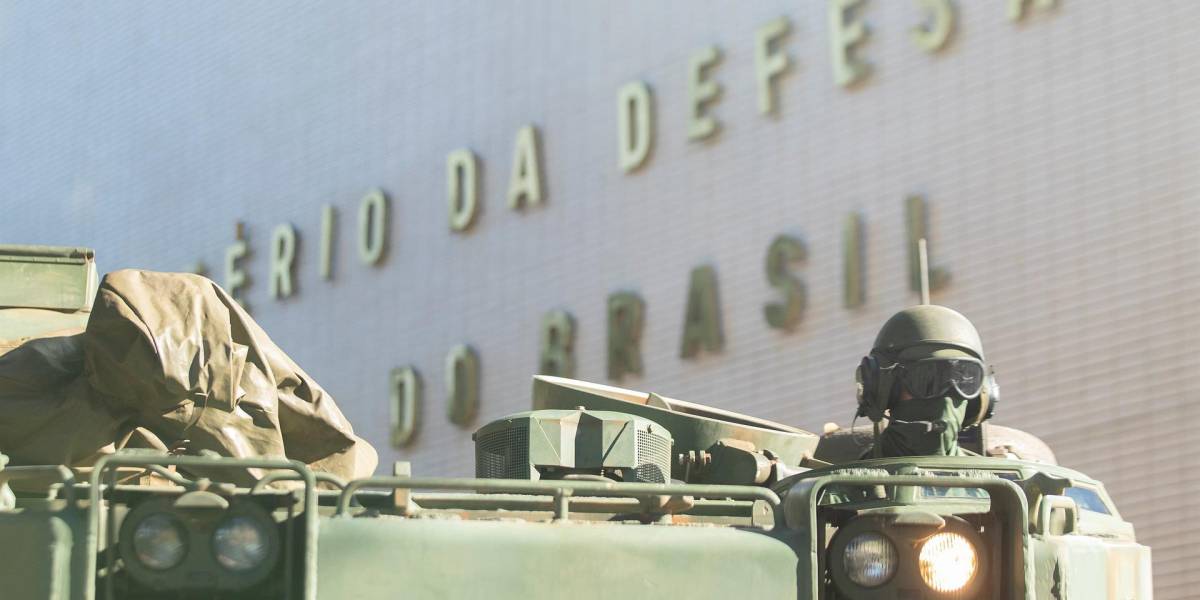 Escándalo en Brasil. Descubren que el Ejército compró viagra y prótesis de pene por $ 750.000