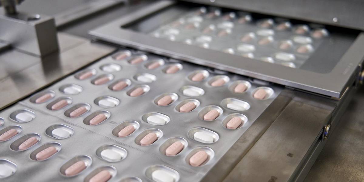 Pfizer pide a EEUU autorizar píldora experimental contra el COVID-19