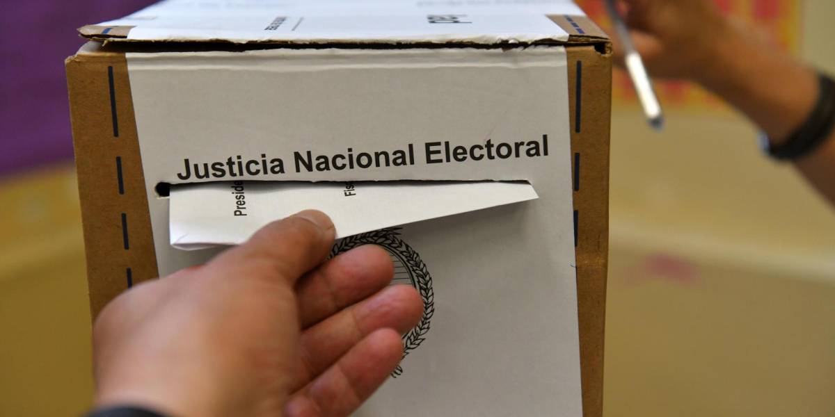Elecciones Argentina 2023: cierran las urnas y comienza el conteo de votos