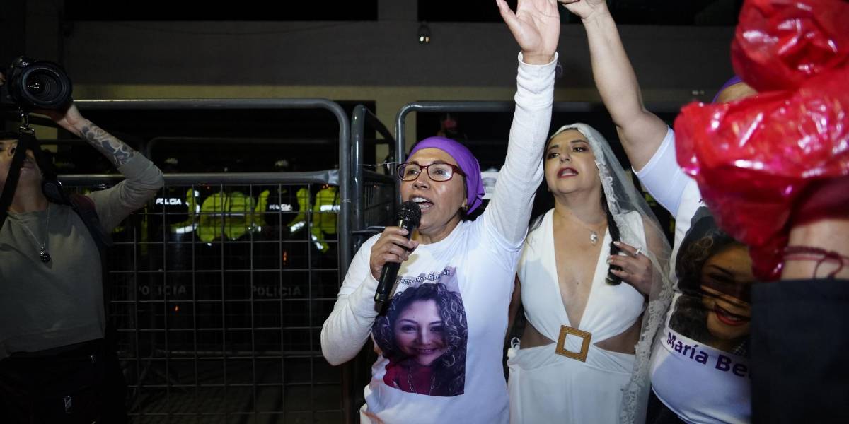 Tras casi tres años del femicidio de María Belén Bernal, su madre dice que el apoyo institucional que le ofrecieron se ha diluido