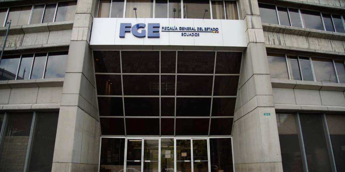 La Fiscalía acumula en una sola causa los casos León de Troya y el caso Encuentro