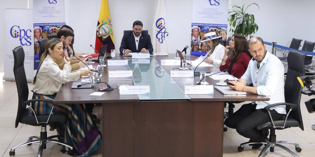 Una semana más de plazo para aprobar el reglamento de concurso para Fiscal General