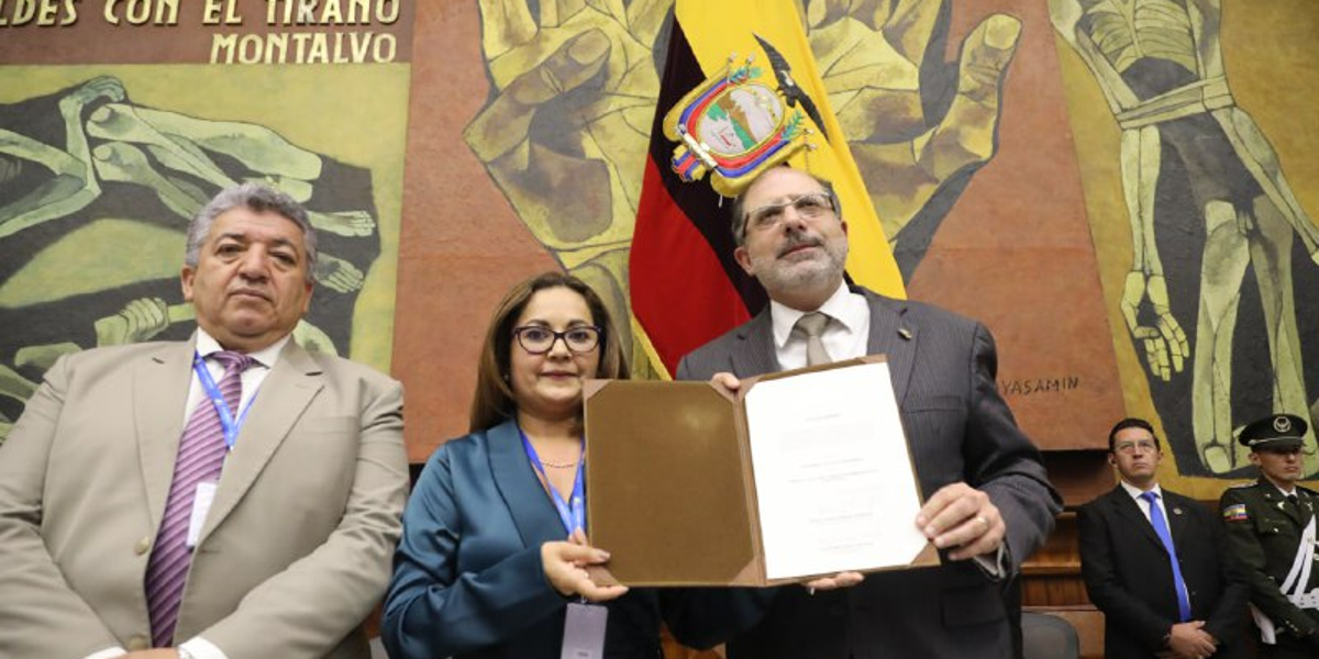 Alexandra Castillo, de Construye, fue electa como tercera vocal del CAL