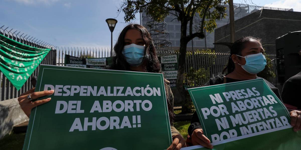 Aborto por violación: Asamblea manda veto de Lasso a revisión de la Corte Constitucional