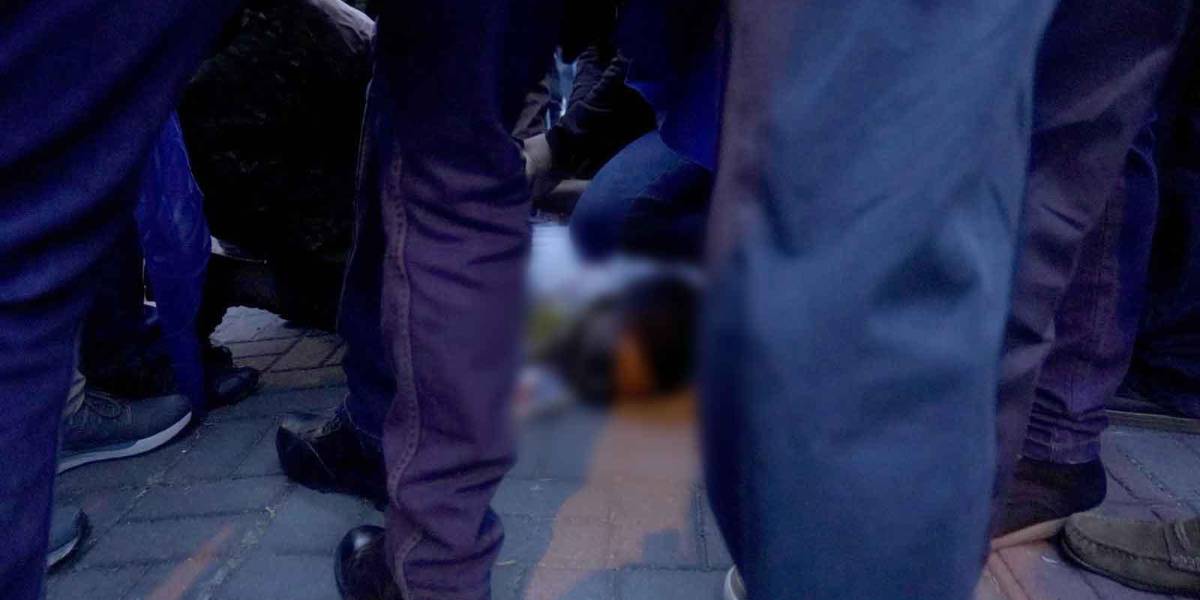 Asesinato Fernando Villavicencio: el sicario que murió en Fiscalía estuvo detenido el 17 de junio por porte ilegal de armas