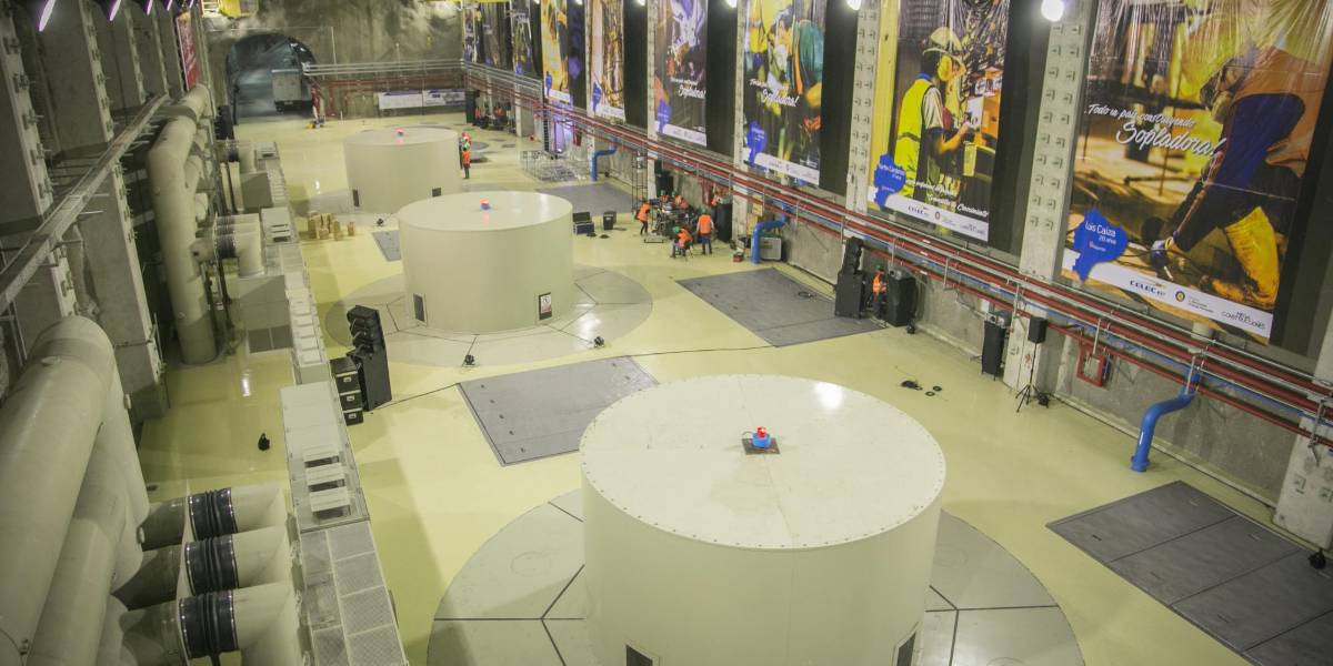 Apagones en Ecuador | Entre 15 y 20 días de fuertes lluvias se necesitarán para que hidroeléctricas recuperen sus embalses