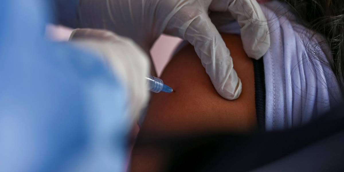 Ecuador reporta 478 nuevos casos de covid-19 y acumula 526.615 positivos