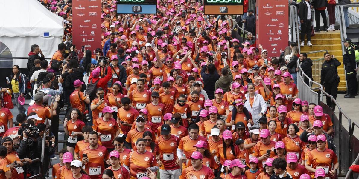 La tradicional Caminata de la Solidaridad de Bogotá rinde homenaje a Miguel Uribe Turbay