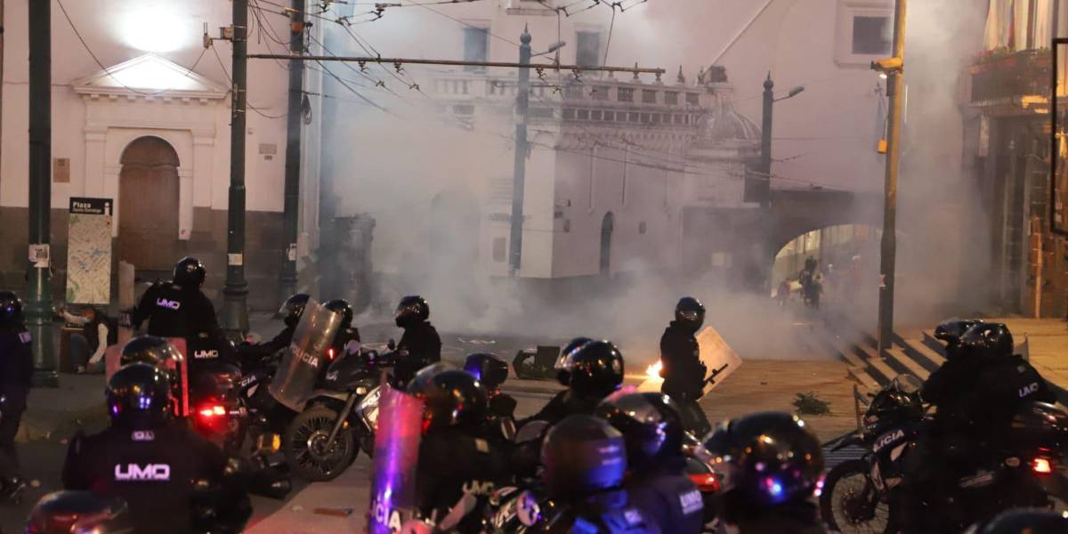 Gases e incidentes en el Centro Histórico durante las protestas