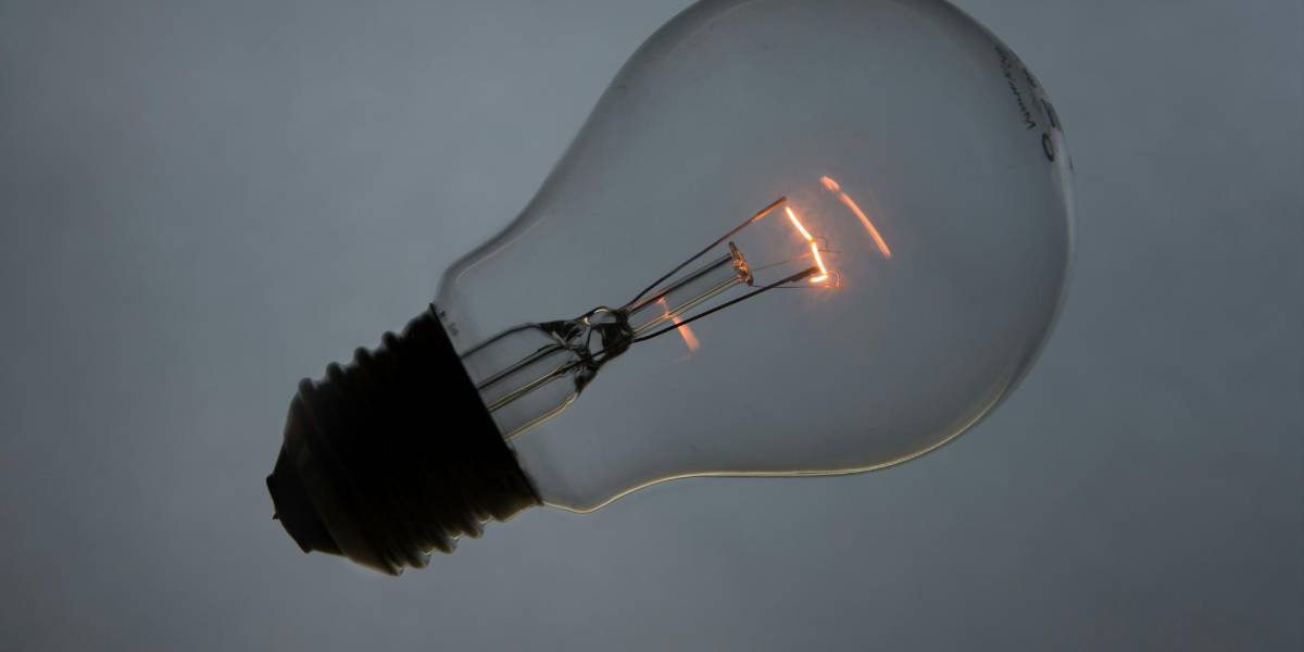 Varios cortes de luz se produjeron en Guayaquil este martes 26 de marzo