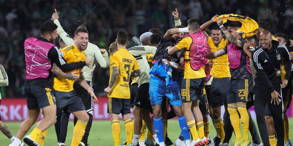 Benfica hizo 6 goles y despojó al PSG del primer lugar del grupo H